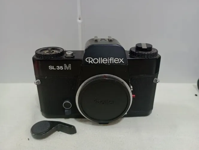 Máquina fotográfica rolleiflex SL 35 M 