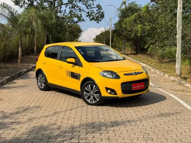Fiat Palio Sporting 1.6 Flex 16V 5P 2013