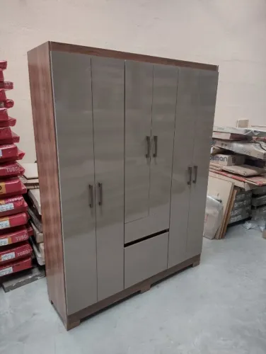 Roupeiro Aruba com 6 Portas e 2 Gavetas - Ley Móveis