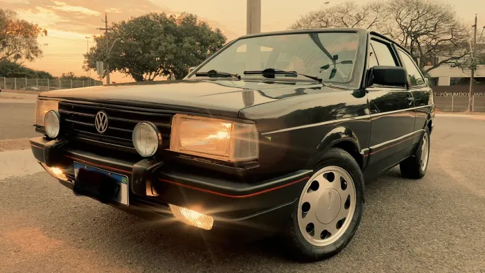 Volkswagen Gol Geração I GTS 1.8 8V Álcool Mec. 2P 1988