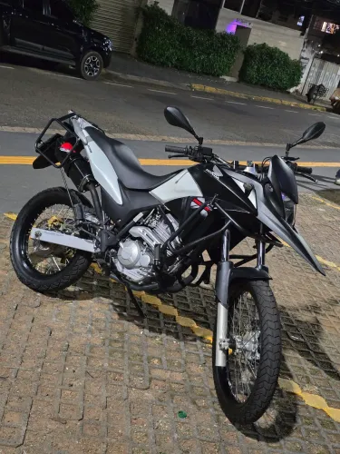 XRE 300 2015 troca ou venda
