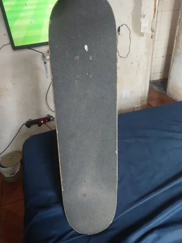 Vendo skate semi novo