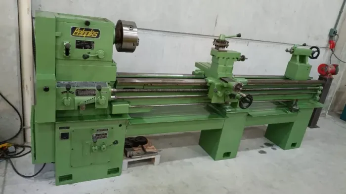 Torno Mecânico 2,20 m