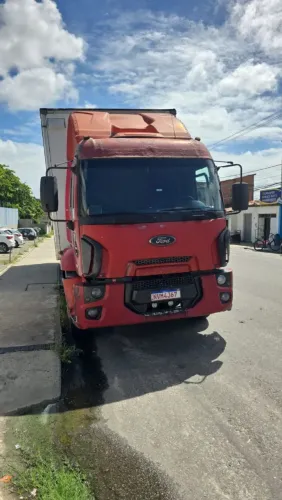 Vendo caminhão