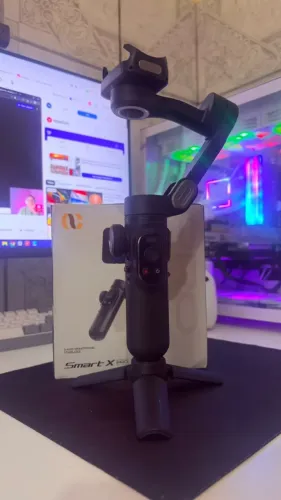 Estabilizador de Vídeo AOCHUAN XPro Ai Gimbal
