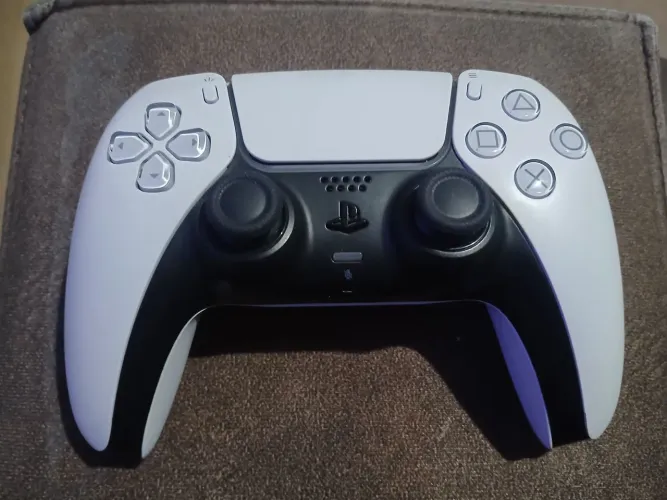 CONTROLE PS5 EM EXCELENTE CONDICÃO