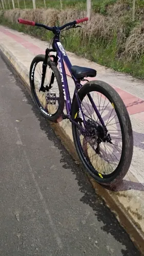 Absolute Nero 5 zera, 2 mês de uso, vendo pra sair logo