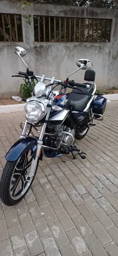 Moto vendida pela sukuki