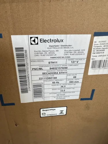 Secadora ELETROLUX ESSENTIAL (STH11) NOVA