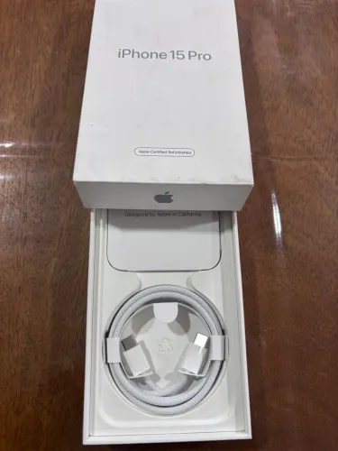 iPhone 15 pro 256gb