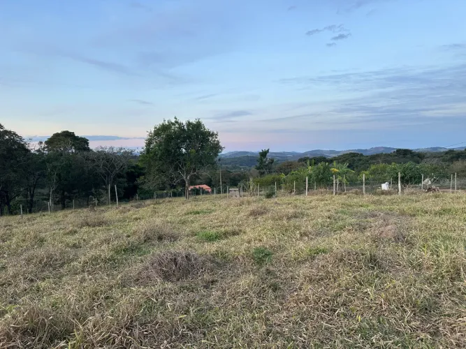 CHÁCARA EM CARMÓPOLIS DE MINAS