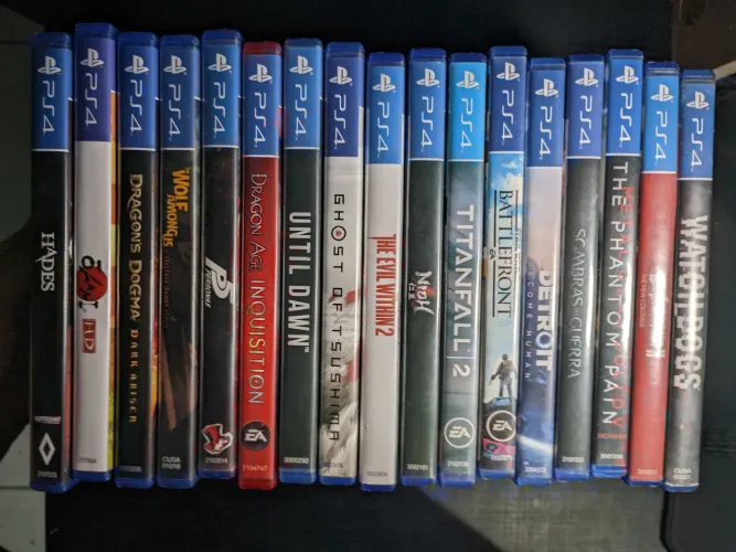 Jogos de PS4.