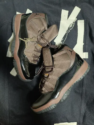 Jordan 11