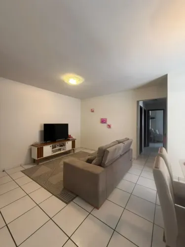 Residencial Ana Beatriz - Apartamento 3/4 Sendo 01 Suite Lagoa Nova