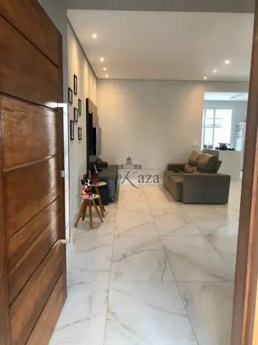 Oportunidade - Casa em Condomínio - Bosque dos Manacas - Jardim Jacinto - Jacareí - 4 Dorm