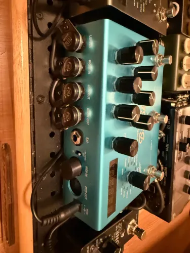 BigSky Strymon + Fonte Original + Caixa ? Estado de Novo 