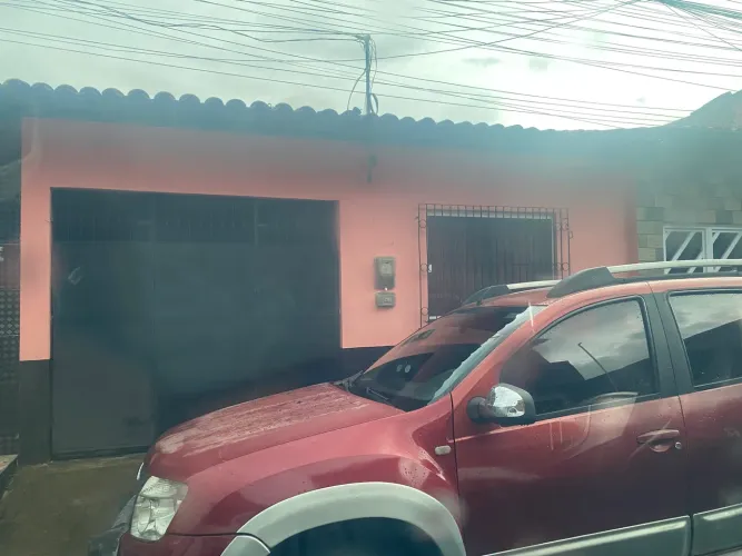 Vendo uma casa na Mauro fecury 2