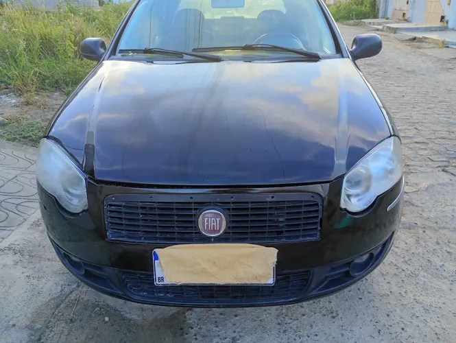 Fiat Siena Essence 1.6 Flex 16V 4P 2012