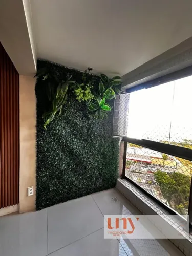 Apartamento com 3 suítes e vista para o mar no Altiplano.