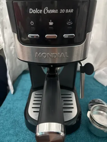 Cafeteira Dolce Crema 20 Bar - Completa e Impecável!