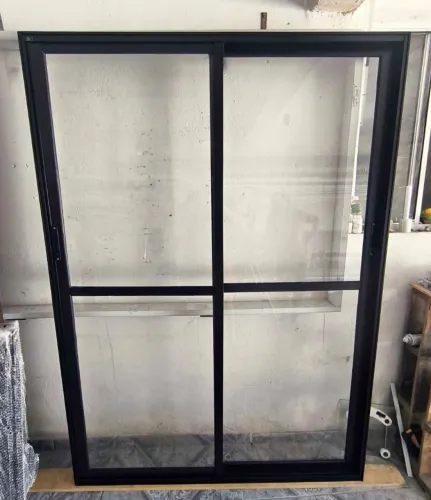 PORTA SACADA DE ALUMÍNIO - PRETA - A PARTIR DE R$697