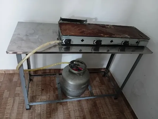 Mesa de serviço 