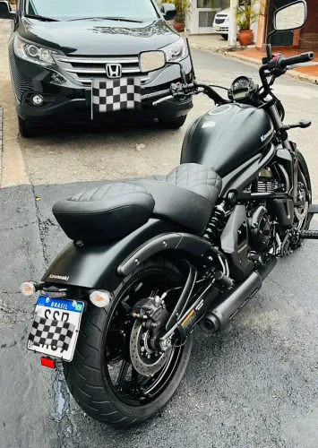 Kawazaki Vulcan S 650, 2023 preta