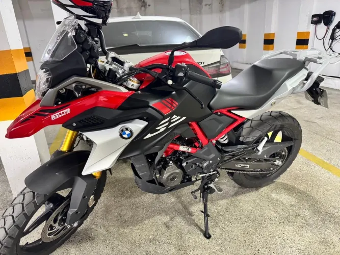 BMW G310 GS com apenas 480km rodado
