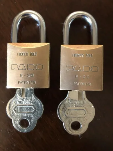 Antigos Cadeados Pado E-20