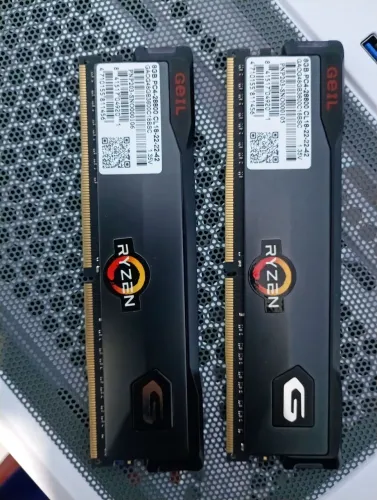 Memória ram 2x8 Geil