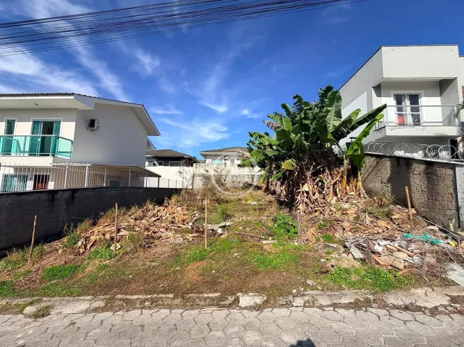 Terreno 240m² - Bela Vista