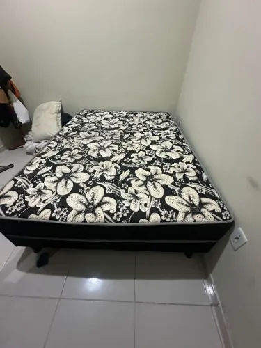 Cama