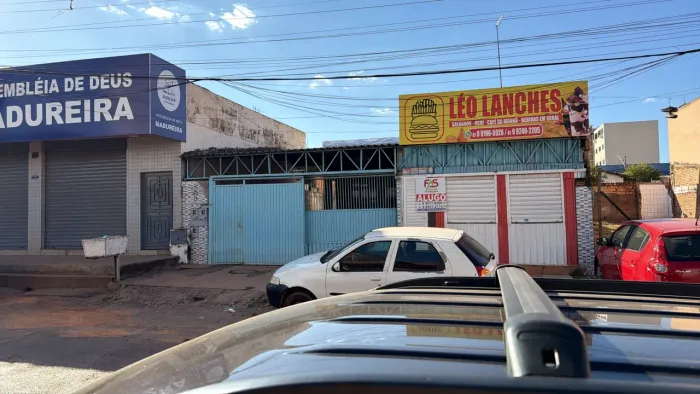 Alugo Casa 3 Quartos com Loja no Morada Nobre atrás da Polar Tintas