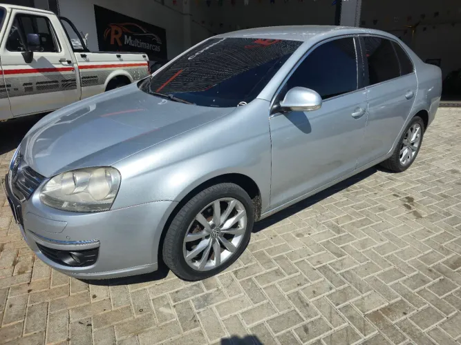 Volkswagen Jetta 2.5 20V 150/170cv Tiptronic 2010
