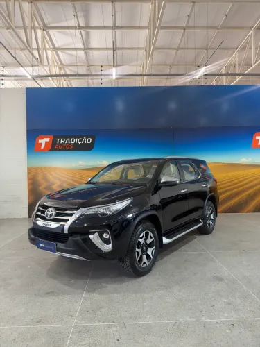 Toyota Hilux SW4 SRX Diamo. 4X4 2.8 TB DIE AUT 2020