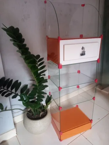 Balcão caixa de vidro modular