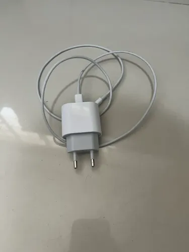 Kit Carregador de Parede Tipo-C + Cabo Lightning - Fonte Bivolt