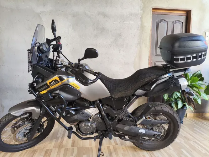 Moto Ténéré 660z