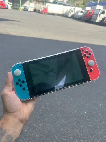 nitendo switch v2 excelente estado