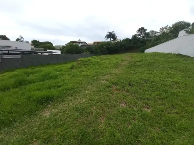 Terreno à venda no Condomínio Sol Vinhedo Village em Vinhedo/SP.