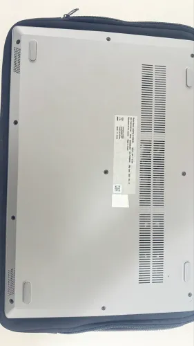 NOTEBOOK LENOVO CONSERVADÍSSIMO