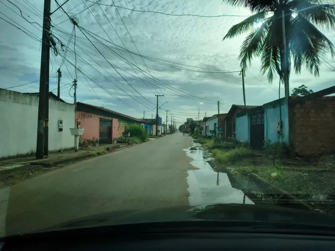 Terreno no Bairro Aponiã, ótima localização.