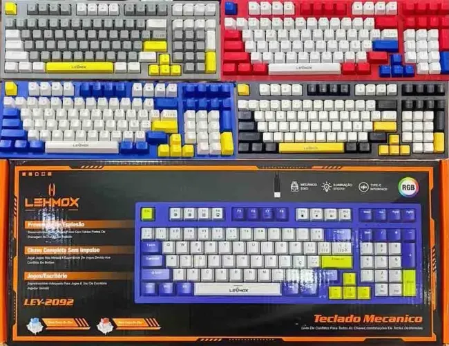 Teclado Gamer mecânico- Novo na caixa!!