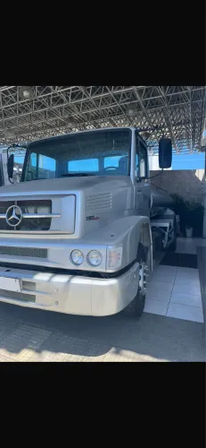 CAMINHHAO MERCEDES 1318/PIPA 10.000 LITROS