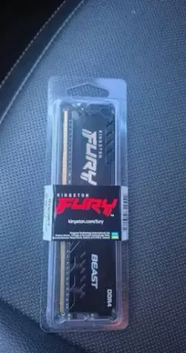Memória RAM 16GB DDR4 Kingston Fury Beast