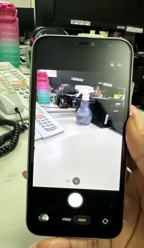 iPhone 11 64gigas - Branco