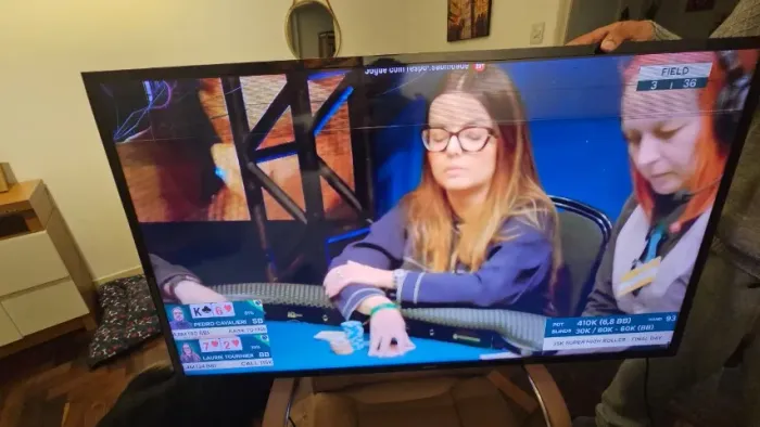 Tv samsums 49 tela rachada