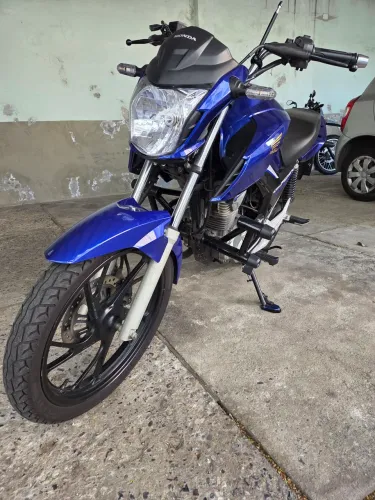 Honda CG 160 21/22 em ótimo estado