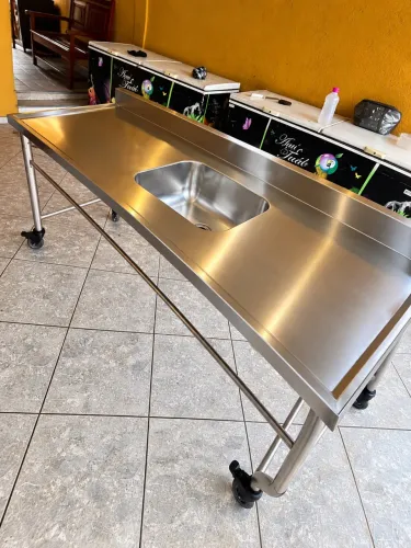 Pia Industrial Inox 1,80m com Cuba - Móvel