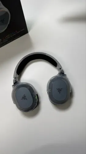 Razer barracuda X chroma - NOVO